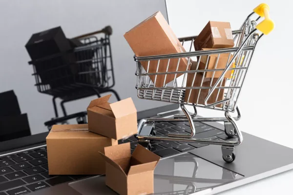 Онлайн-покупка с подвохом: как не попасться на фейковых продавцов