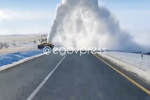 Видео со снегом на чистом асфальте: что объяснили в «ҚазАвтоЖол»