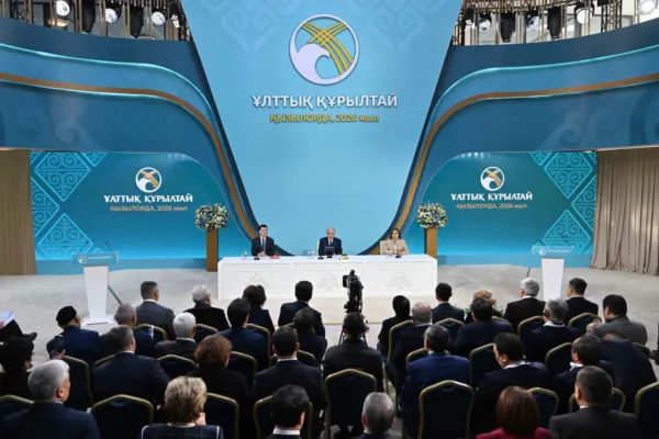 Тоқаев мерзімінен бұрын қызметінен кетсе орнына кім отырады