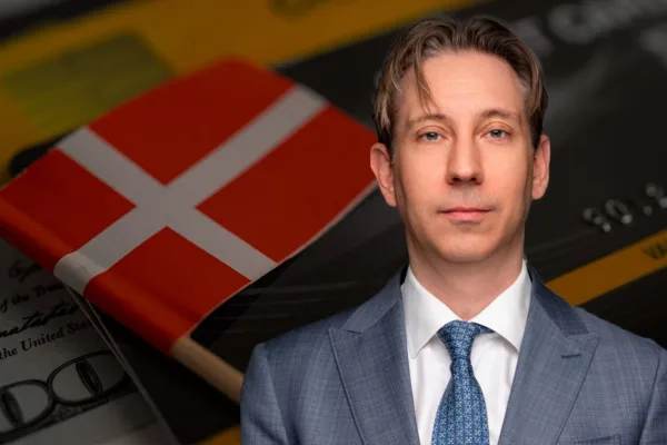 Швейцария банктері алаяқтықтан қалай қорғайды: женевалық заңгермен эксклюзив сұхбат