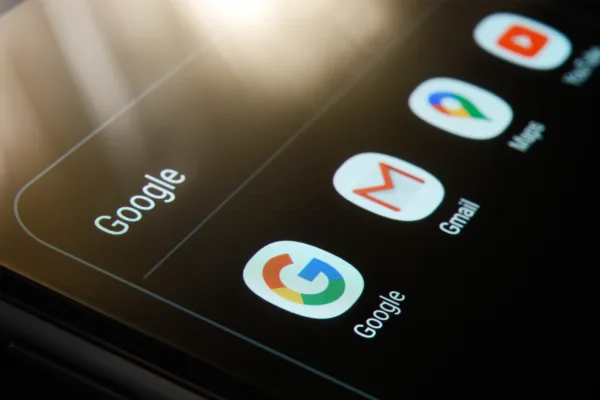 Как работает «налог на Google» и кого могут заблокировать — объяснение КГД