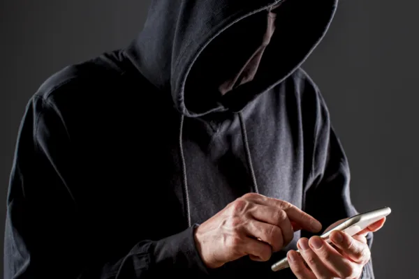 Можно ли остановить мошеннические звонки в Казахстане — ответ Мусина