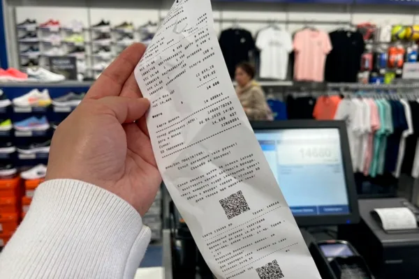 Опасные последствия: почему не стоит оставлять чеки на кассе