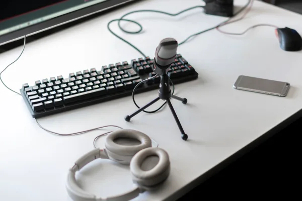 От инвестиций к преступлению: как казахстанцев втягивают в дропперство