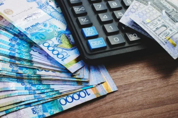 Рост зарплат к концу 2025 года: В Бюро нацстатистики дали разъяснения