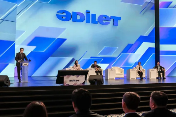 Партия «Әділет» предупредила о фейковых аккаунтах в социальных сетях