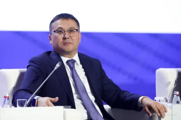 Азаматтарды фейкті тануға үйрететін бағдарламалар қажет — Вице-министр