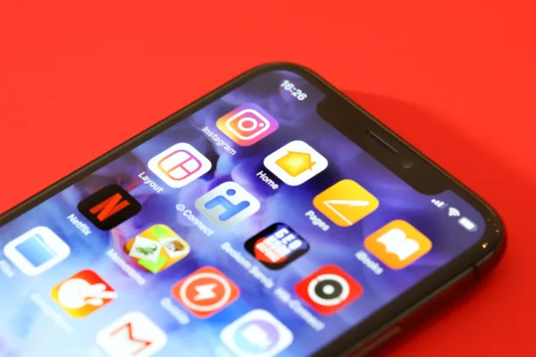 Приложения просят доступ к SMS и контактам: когда стоит насторожиться