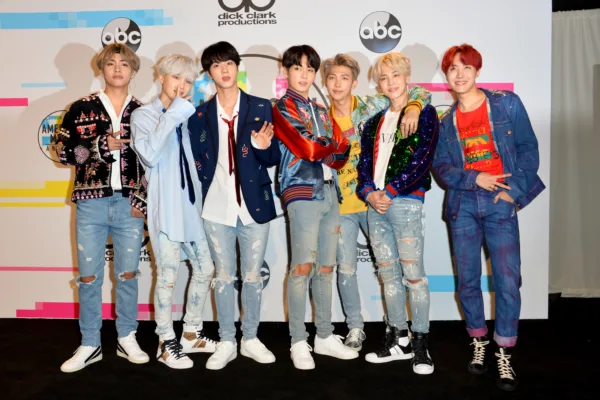 BTS концертіне фейк тур: Қазақстандық турагент ресейліктерді 2 млн рубльге алдап кеткен