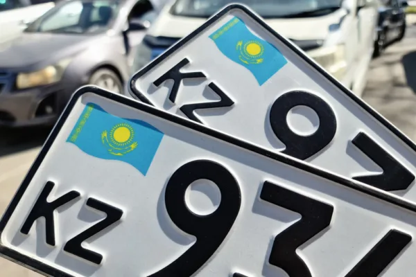 Как в Казахстане продавали поддельные госномера: прокуратура раскрыла схему
