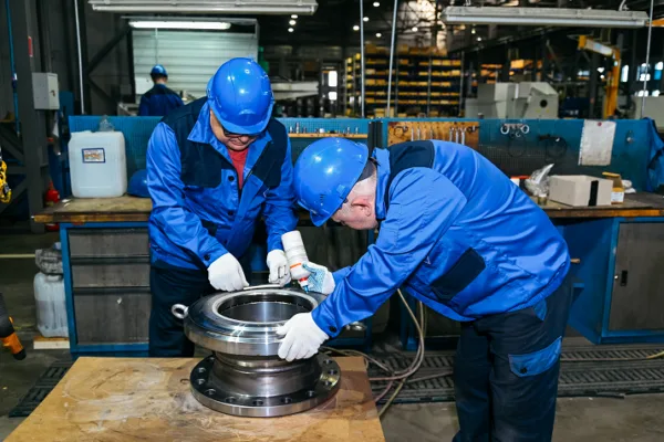 Қазақстандағы мұнай-газ жабдықтарының бәрі шетелден әкеліне ме?