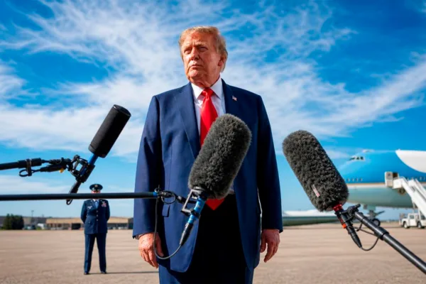 Трамп өзін қарапайым жерлеуді сұрағаны рас па