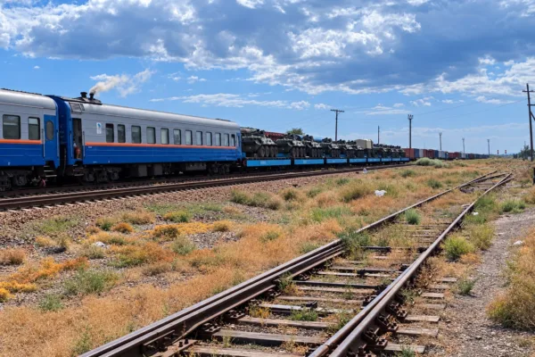 Ресейге әскери техника тиелген пойыздар не үшін жөнелтіледі — Министрлік түсіндірді