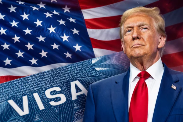 В посольстве США опровергли сообщения о приостановке выдачи туристических и студенческих виз