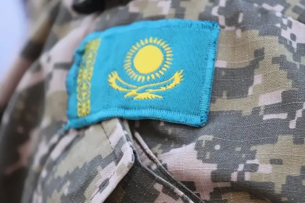 Шекарадан өтпекші болған: ҰҚК жалған құжат жасаған шетел азаматтарының жолын кесті